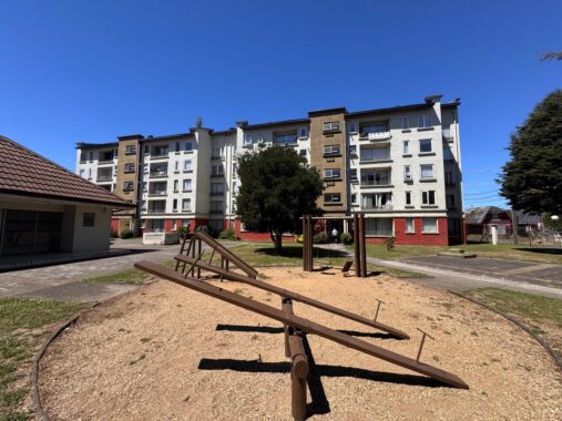 05fa3853-ff5e-47c5-9b54-9c1807937fe5