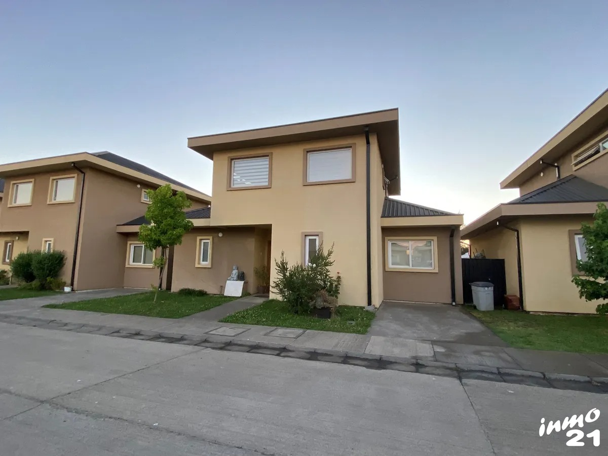 Casa en Condominio Parque Antumalal – 9599