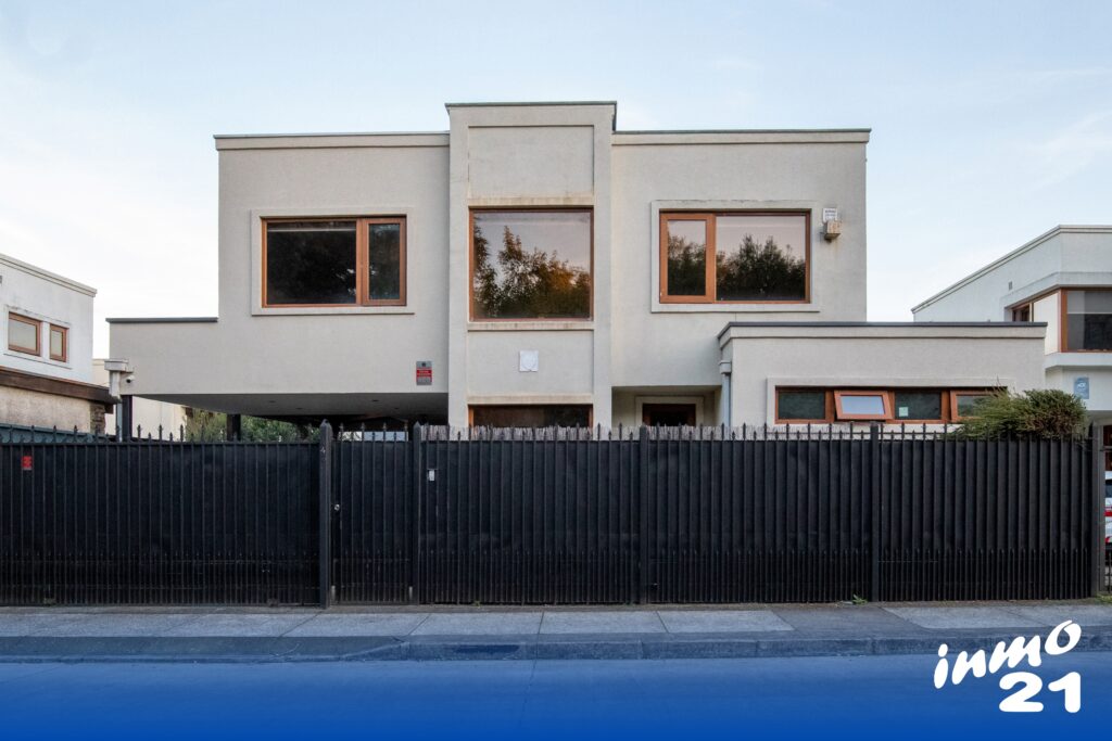 Casa Ampliada Por Arquitecto Como Nueva