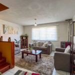 Casa En Pasaje Cerrado – Cerca De Av. Martín Lutero