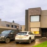 Casa Con Terreno XL En Condominio Belo Horizonte